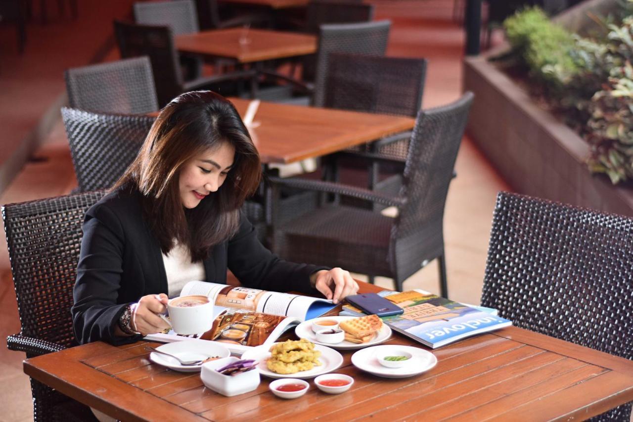 Vega Gading Serpong